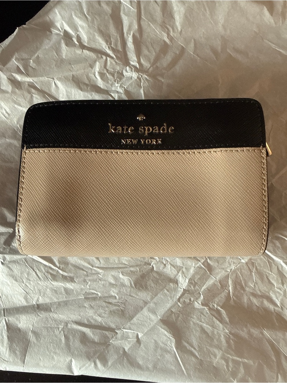 kate spade Staci Black and Beige Saffiano Zip Wallet